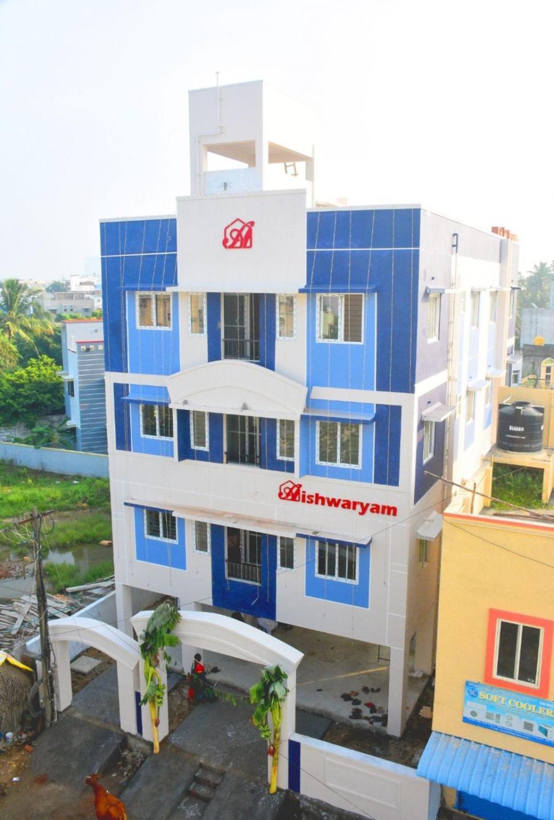 Aishwaryam Service Apartment Madras Buitenkant foto